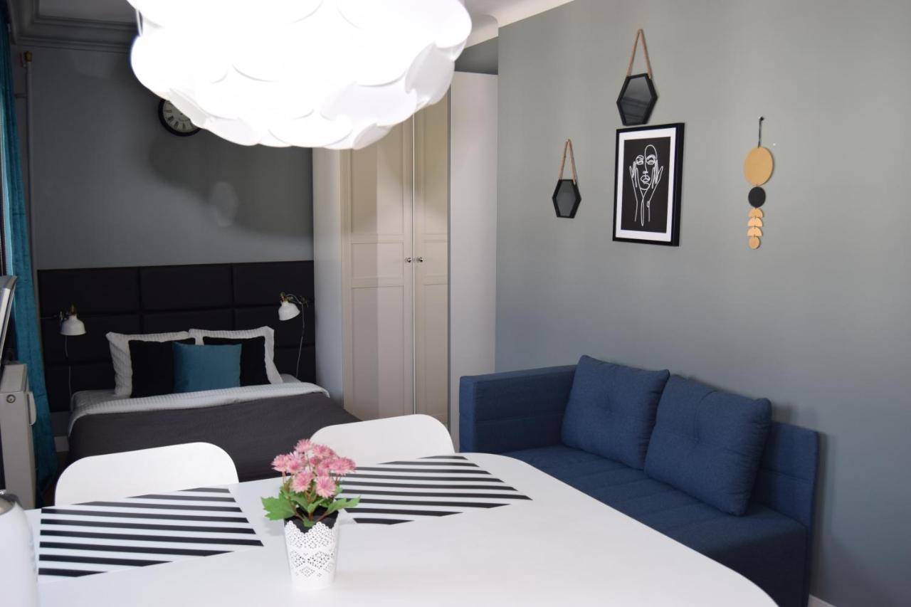 Be My Guest - Hoza Studio - Pkin Super Centrum Metro Wi-Fi Breakfast Warszawa Exteriör bild