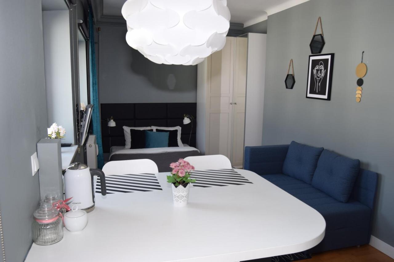 Be My Guest - Hoza Studio - Pkin Super Centrum Metro Wi-Fi Breakfast Warszawa Exteriör bild