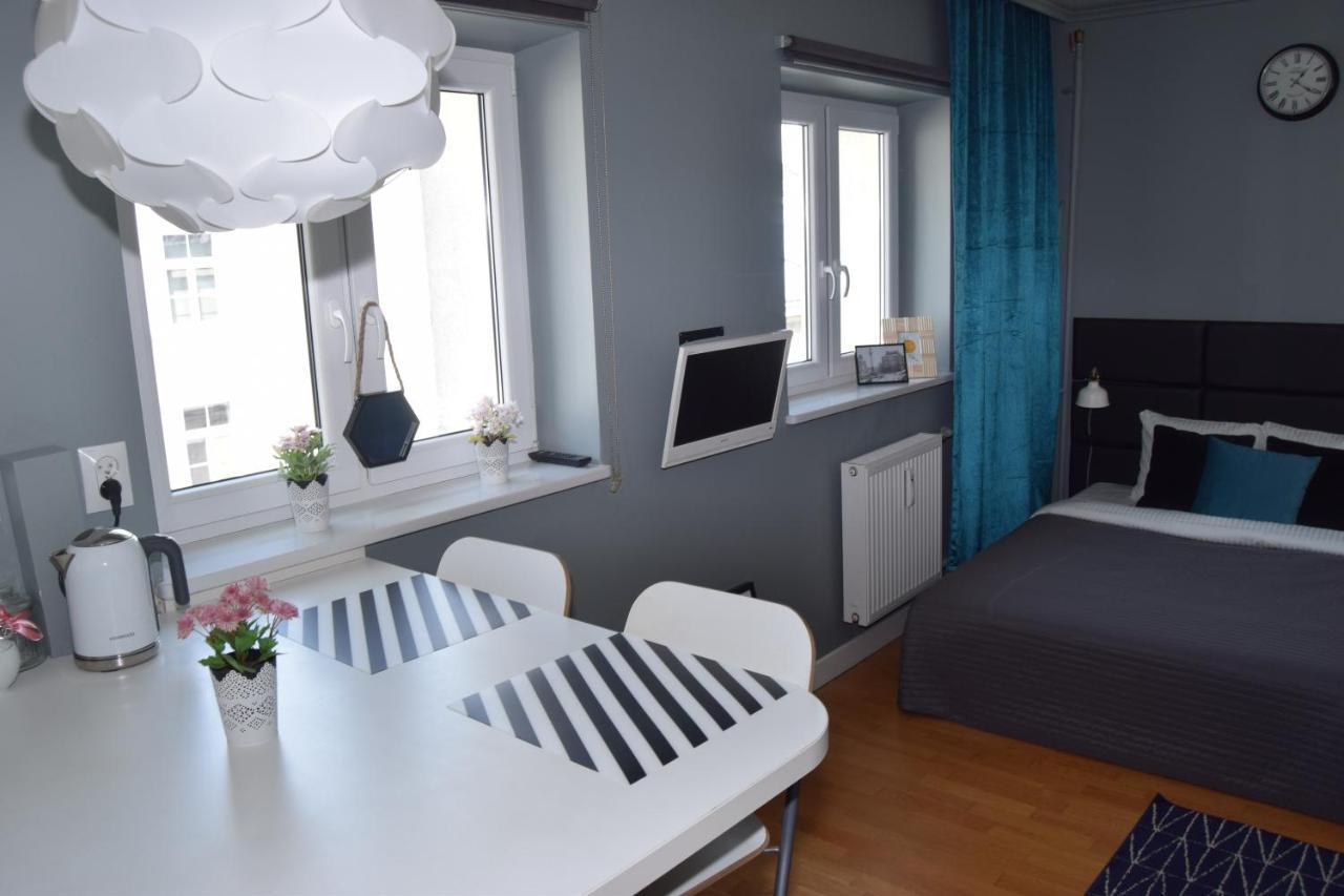 Be My Guest - Hoza Studio - Pkin Super Centrum Metro Wi-Fi Breakfast Warszawa Exteriör bild
